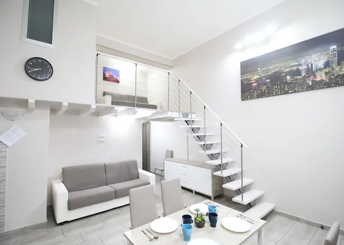 Modern Loft *