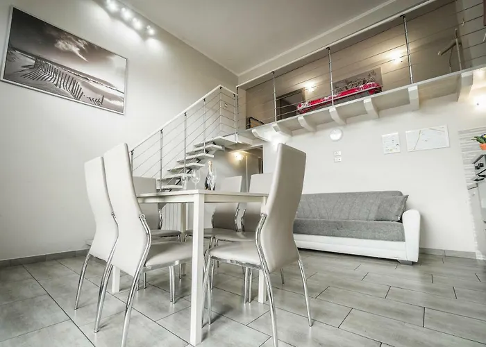 Modern Loft *